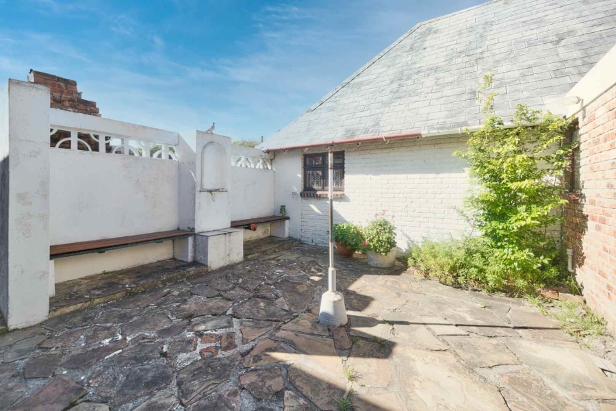 4 Bedroom Property for Sale in Westcliff Western Cape